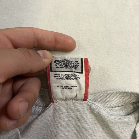 Vintage Disney Designs Adult XL T-Shirt Mickey Mouse Short Sleeve Graphic Tee - Picture 4 of 10